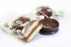 Alfajor bañado en chocolate