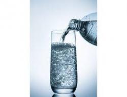 Agua con gas