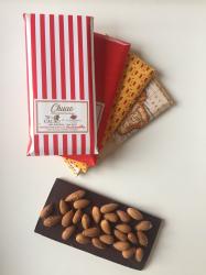 Tableta 70% de Cacao con Almendras Activadas. Origen del Cacao: Chuao, Venezuela