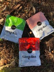 Snacks horneados "Girgolas " Sabor oliva , natural y spicy con merken