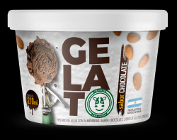 Helado de almendras sabor chocolate