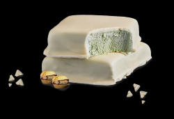 Tableta de Pistacho con baño blanco. SOLAMENTE EN SUCURSALES DENTRO DE ARGENTINA