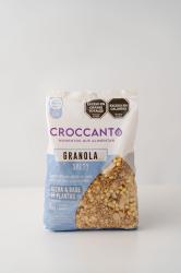 Granola salty